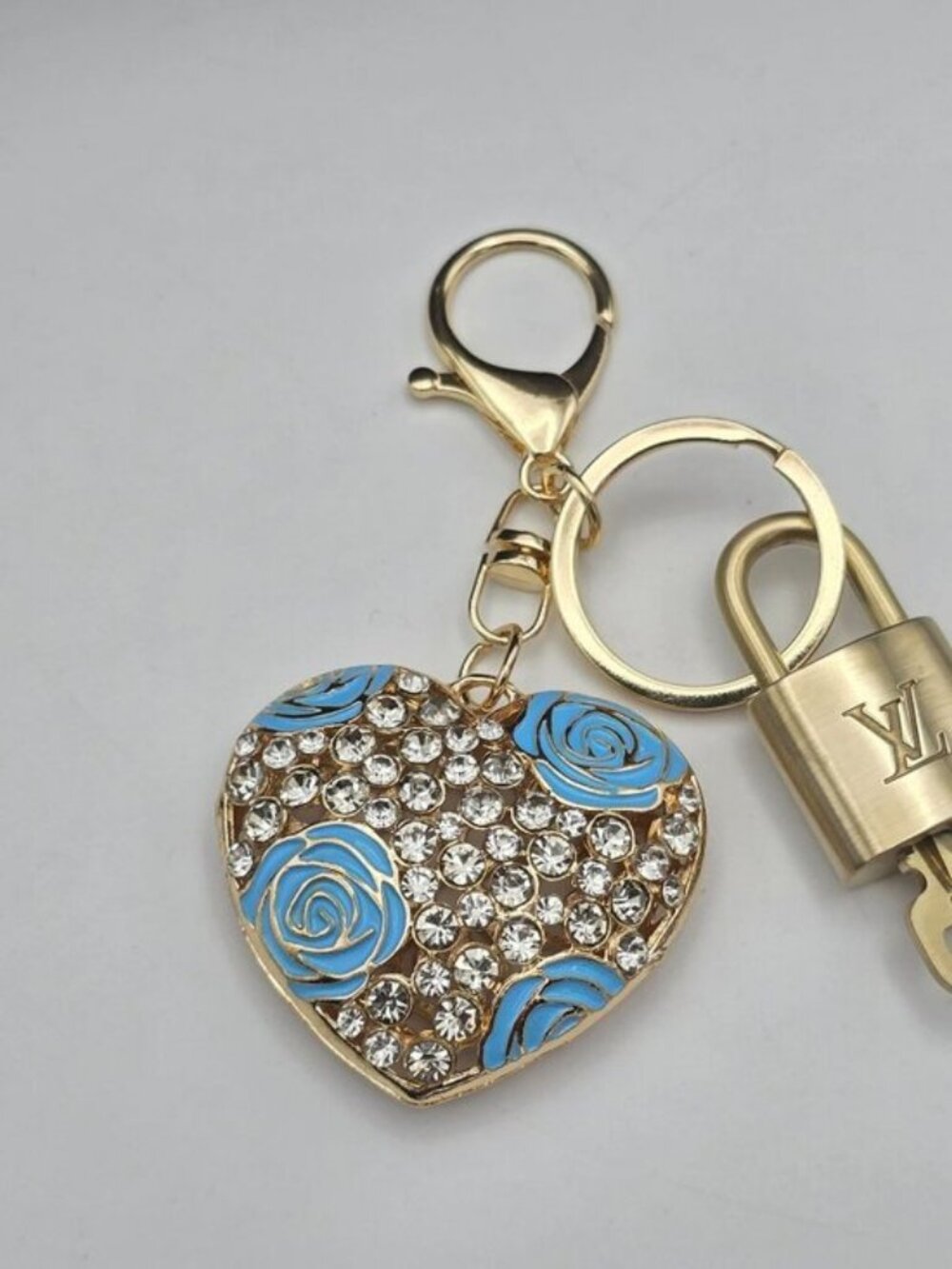 LV Gold Padlock 🔑 Authentic Louis Vuitton Charm + Unbranded Heart Keychain - Picture 8 of 10